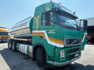Βυτίο-Άλλο Volvo 2011 FH440 EURO 5-thumb-3