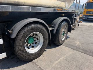 Βυτίο-Άλλο Volvo 2011 FH440 EURO 5-thumb-8