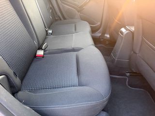 Peugeot 208 2019-thumb-13