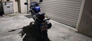 Honda CBR250R 2011-thumb-3