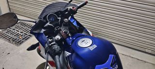 Honda CBR250R 2011-thumb-4