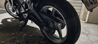 Honda CBR250R 2011-thumb-7