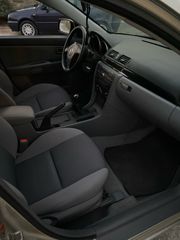 Mazda 3 2008-thumb-12