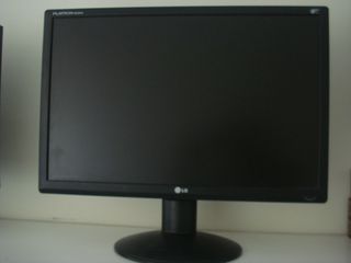 Πωλείται LG FLATRON W2234S-BN