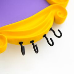 Friends Frame Key Holder 15 cm-thumb-1