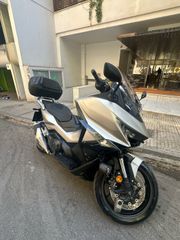 Honda Forza 750 2025