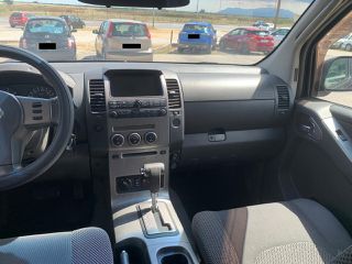 Nissan Navara 2006 D40 DIESEL 4 DOORS AUTOMATIC-thumb-11