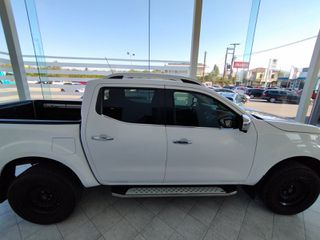 Nissan Navara 2018 D23-thumb-6