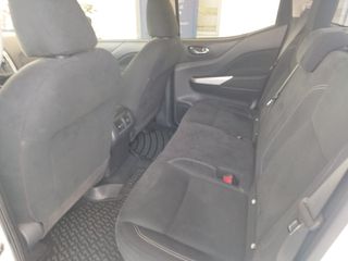 Nissan Navara 2018 D23-thumb-10