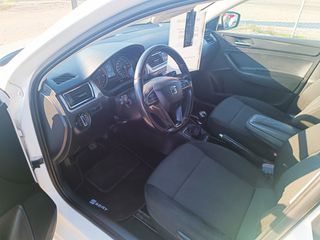 Seat Cordoba 2015 1.6 tdi-thumb-4