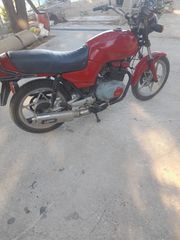 Suzuki GSX 250 1983