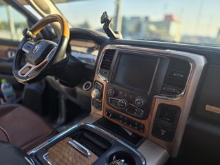 Dodge RAM 2017 LONGHORN LARAMIE-thumb-18