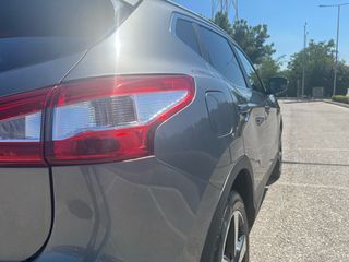 Nissan Qashqai 2017 1.2   N-Connecta-thumb-10