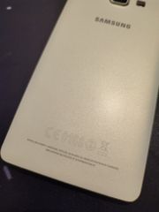 Samsung galaxy A3-thumb-2