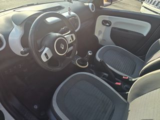 Renault Twingo 2015-thumb-12