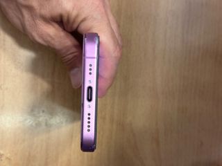 iPhone 16-thumb-7