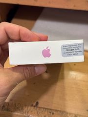 iPhone 16-thumb-8