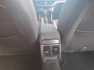Skoda Kamiq 2020 Ambition 1.6cc TDI 116PS DSG-thumb-22