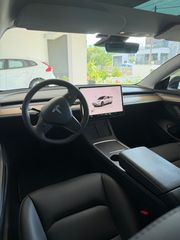Tesla Model 3 2023 STANDARD RANGE PLUS-thumb-2