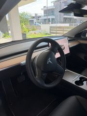 Tesla Model 3 2023 STANDARD RANGE PLUS-thumb-4
