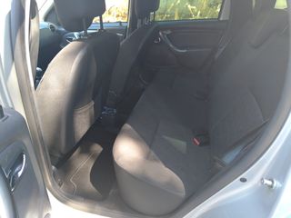 Dacia Duster 2015 1.5 / 110hp / 6αρι κιβώτιο-thumb-9