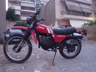 Yamaha DT 175 1981-thumb-5