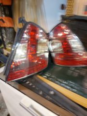 ΠΙΣΟ δεξι[συνοδηγου]ΦΑΝΑΡΙ FIAT STILO ed [τριπορτο] γνισιο φιατ