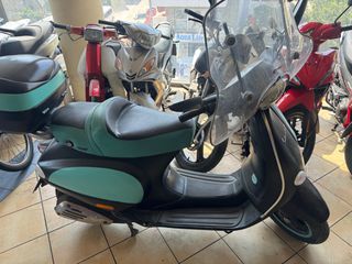Piaggio ET 4 2000 150-thumb-1