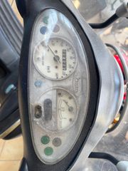 Piaggio ET 4 2000 150-thumb-3