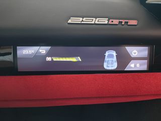 Ferrari 296 GTB 2024-thumb-42