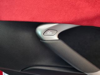 Ferrari 296 GTB 2024-thumb-14