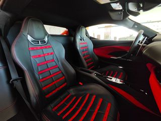 Ferrari 296 GTB 2024-thumb-17