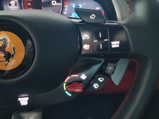 Ferrari 296 GTB 2024-thumb-21