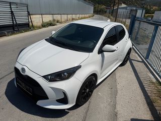 Toyota Yaris 2024 ACTIVE PLUS ΜΕ ΔΟΣΕΙΣ ΧΩΡΙΣ ΤΡΑΠΕΖΕΣ-thumb-3