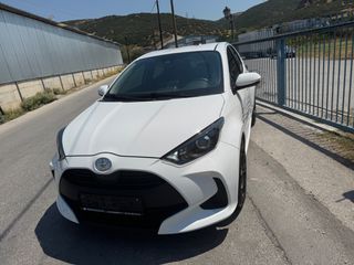 Toyota Yaris 2024 ACTIVE PLUS ΜΕ ΔΟΣΕΙΣ ΧΩΡΙΣ ΤΡΑΠΕΖΕΣ-thumb-4