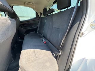 Toyota Yaris 2024 ACTIVE PLUS ΜΕ ΔΟΣΕΙΣ ΧΩΡΙΣ ΤΡΑΠΕΖΕΣ-thumb-36