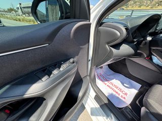 Toyota Yaris 2024 ACTIVE PLUS ΜΕ ΔΟΣΕΙΣ ΧΩΡΙΣ ΤΡΑΠΕΖΕΣ-thumb-40