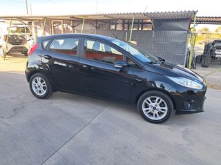 Ford Fiesta 2016-thumb-3