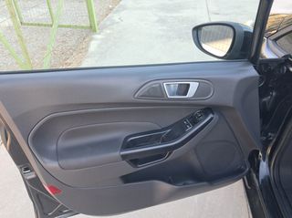 Ford Fiesta 2016-thumb-19