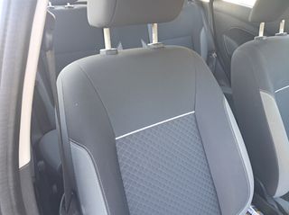Ford Fiesta 2016-thumb-11