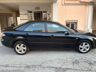 Mazda 6 2004-thumb-8