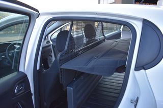 Peugeot 208 2019 VAN Pro Blue HDi 100hp Active 1.5-thumb-60