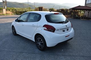 Peugeot 208 2019 VAN Pro Blue HDi 100hp Active 1.5-thumb-12