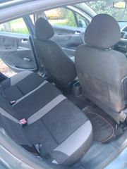 Peugeot 207 2008-thumb-15