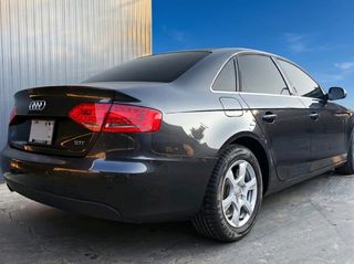 Audi A4 2010 TFSI-thumb-4