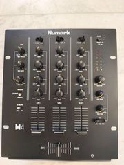 Numark M4-thumb-1
