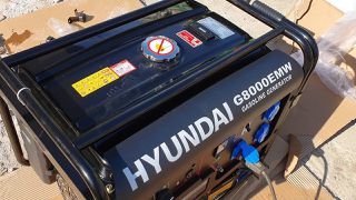 Γεννητρια hyundai 8000