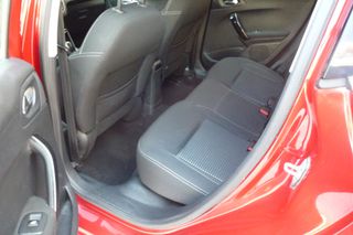 Peugeot 208 2017 1.2 PURETECH 82 ALLURE-thumb-9