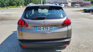 Peugeot 2008 2017-thumb-3