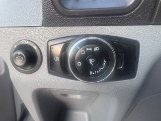 Καρότσα Ford 2015 Transit  Με πινακίδες επαγγελματικής άδεια πληρωμένες-thumb-38